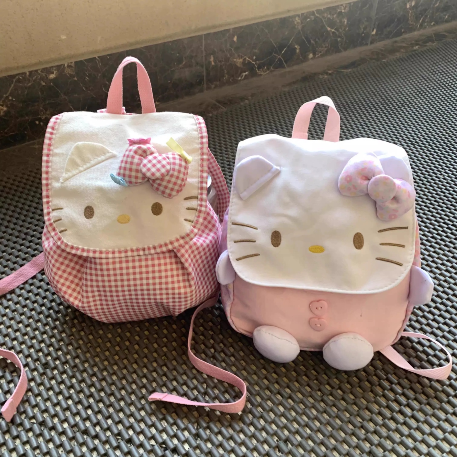 Balo hello kitty caro 956