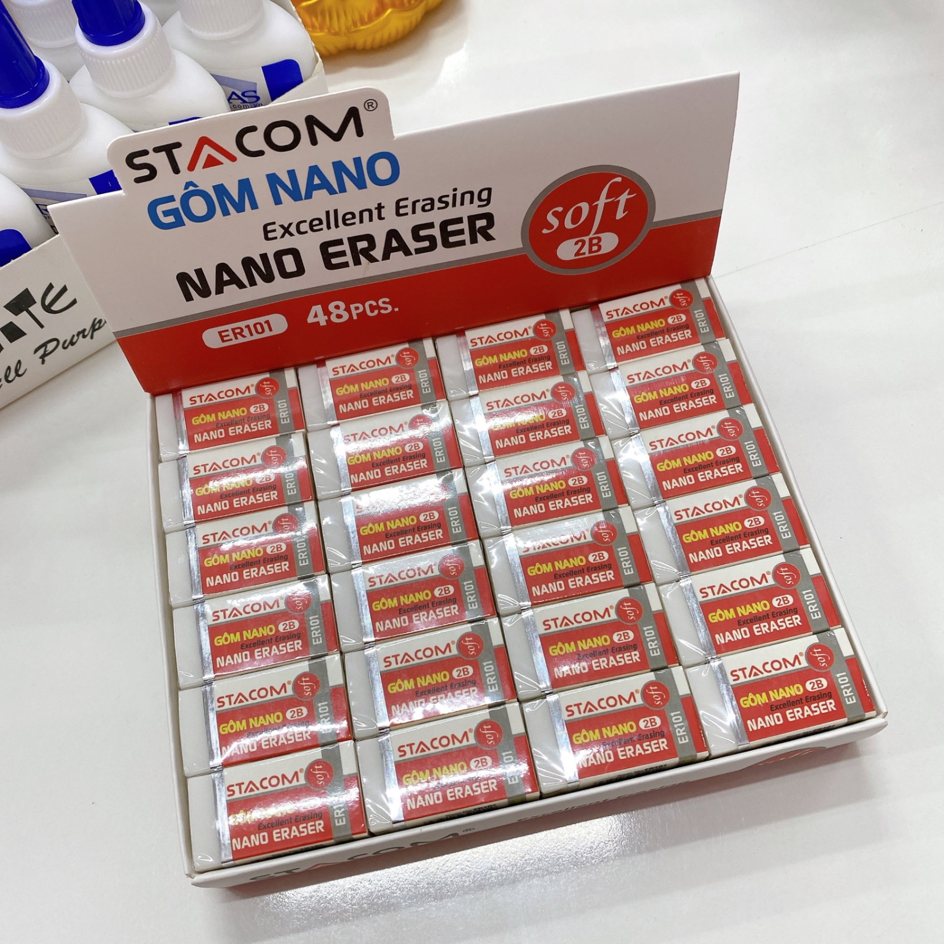 Gôm 2b stacom nhỏ 205