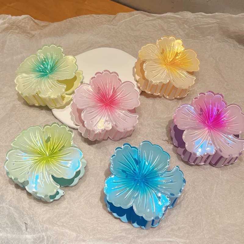 Gắp nhựa hologram hoa râm bụt 4543
