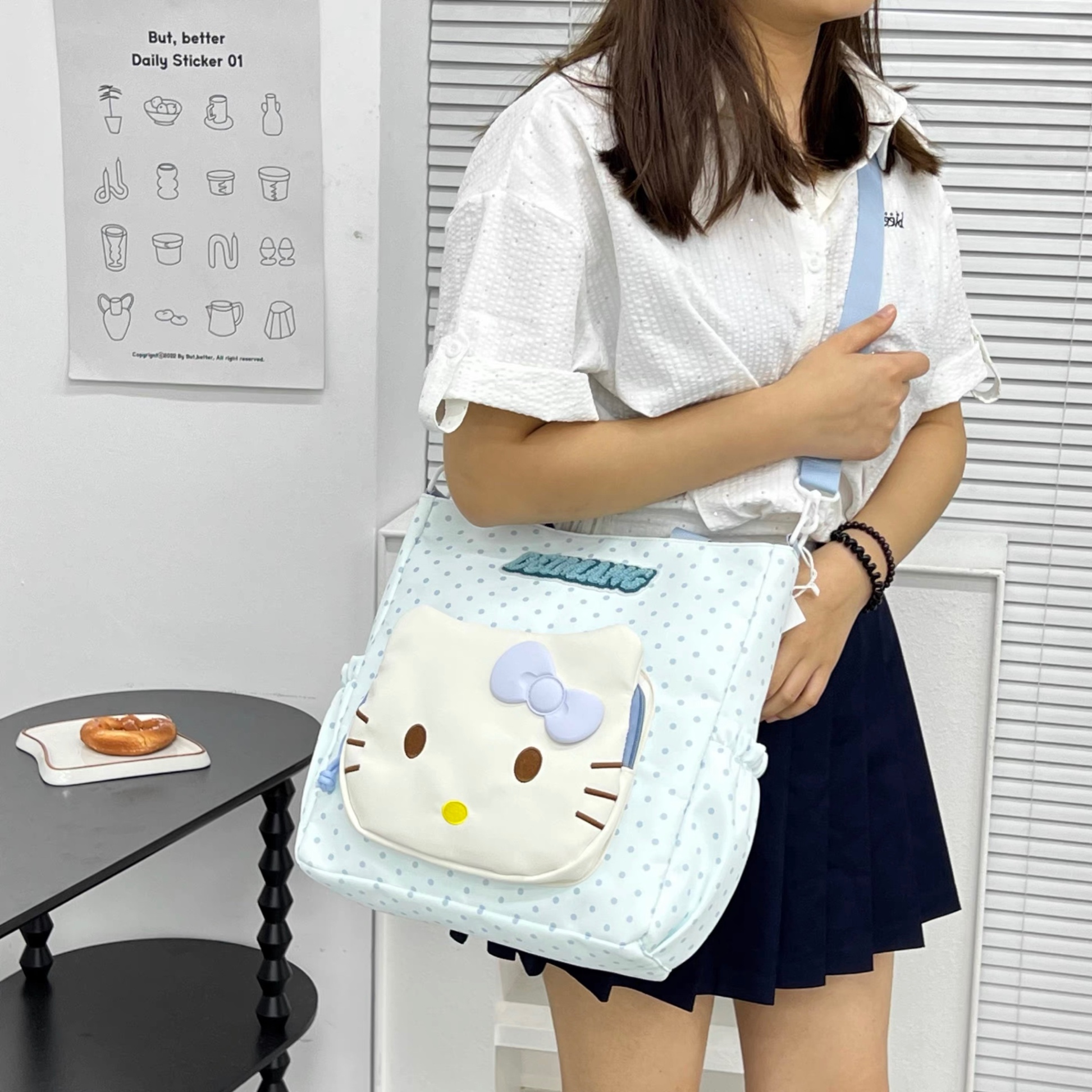 Túi đeo chéo hello kitty 981