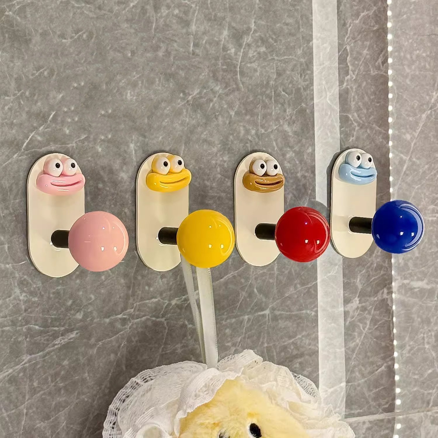 Móc treo dán gạch miệng rộng 665