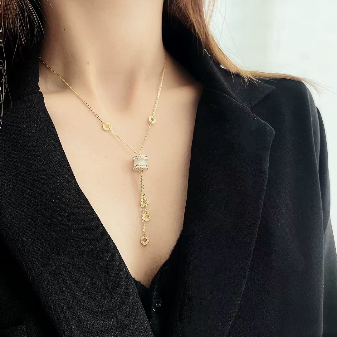 Vòng cổ titan mạ màu trụ thả dây 1015