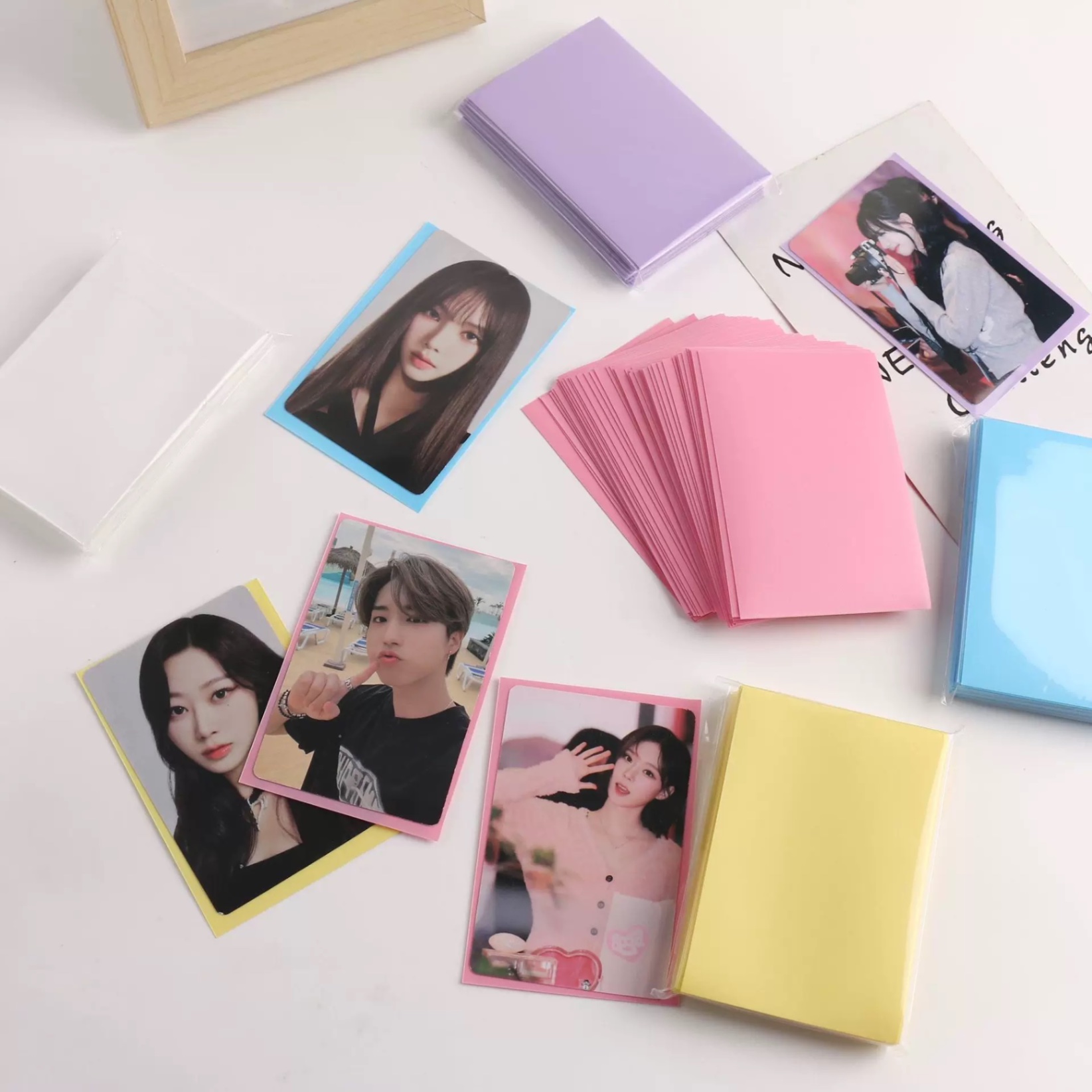Set 25 sleeve bọc card hồng 1618