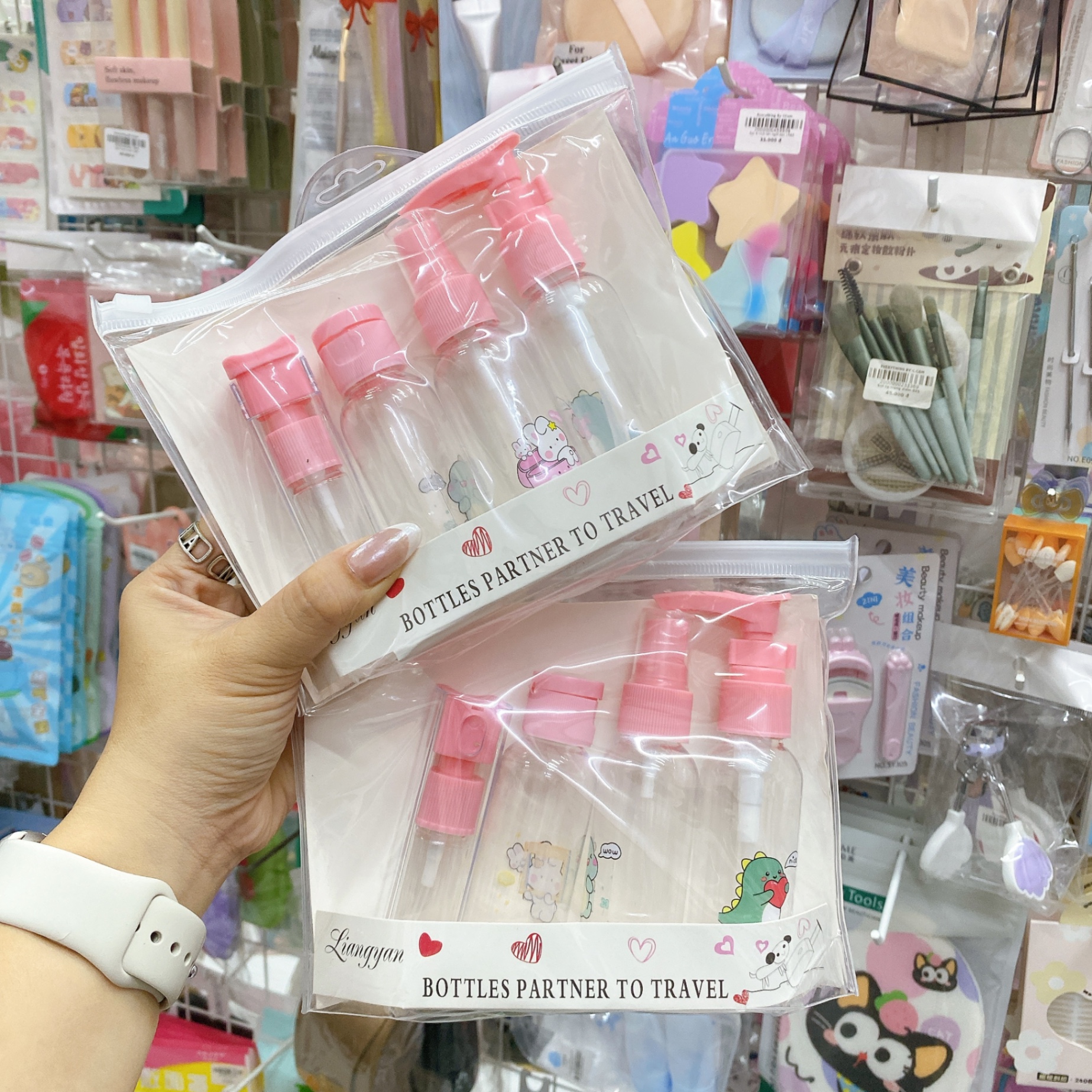 Set 4 chiết mỹ phẩm hồng 671