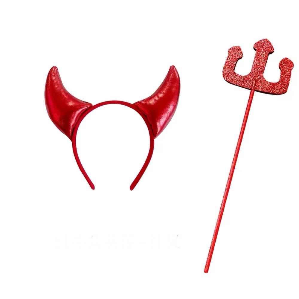Set cài và gậy quỷ 1641