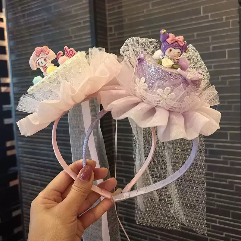 Cài bánh kem sanrio 1621