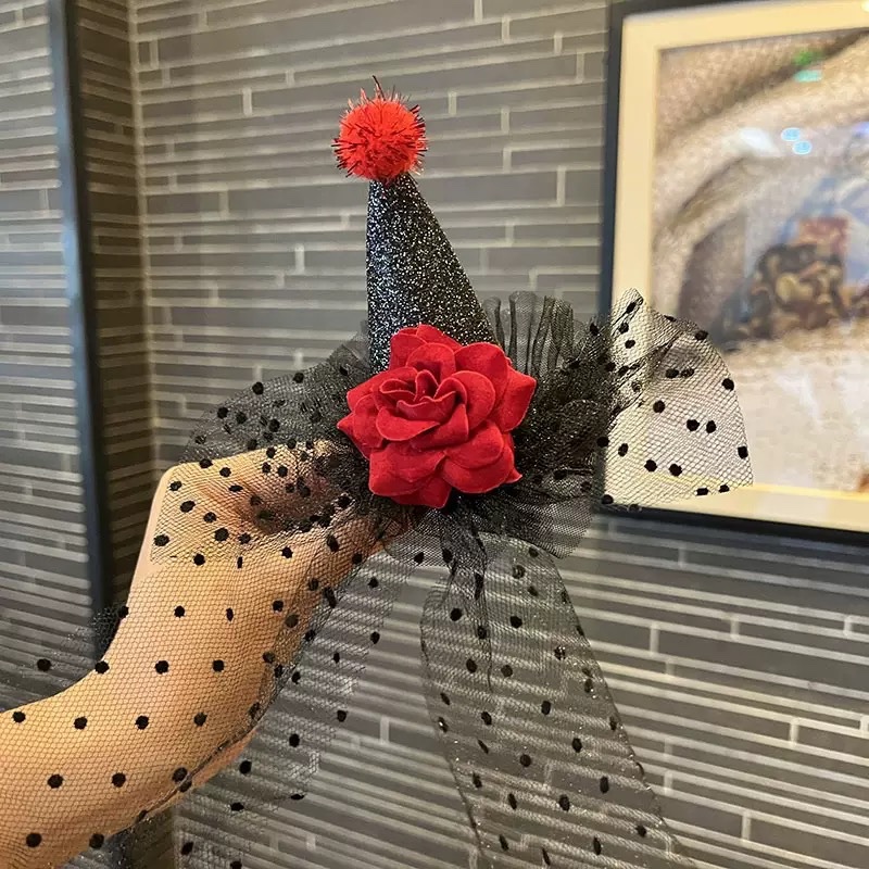 Kẹp mũ chóp hoa hồng 1668