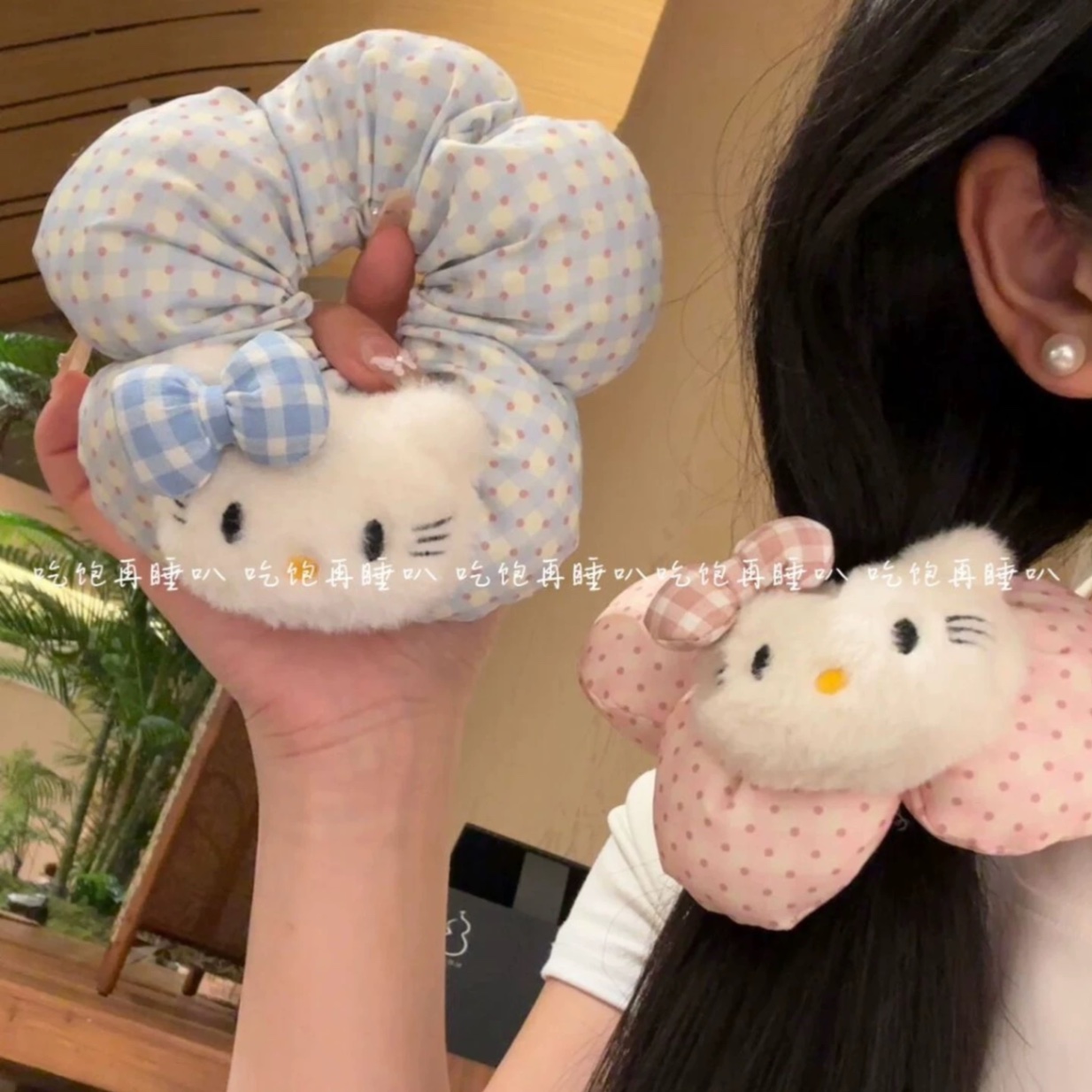 Cột bông hoa phồng hello kitty 4660