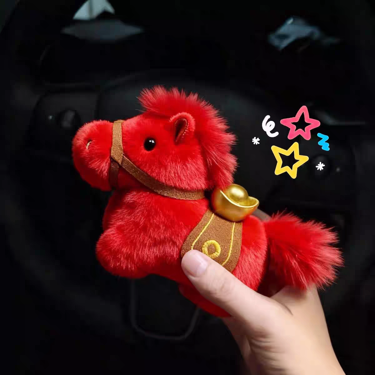 Móc khoá bông ngựa vàng đỏ 887