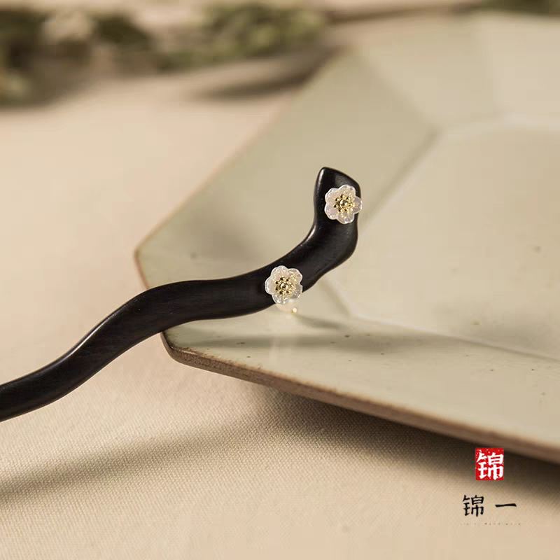 Trâm tóc gỗ hoa nhỏ 4704