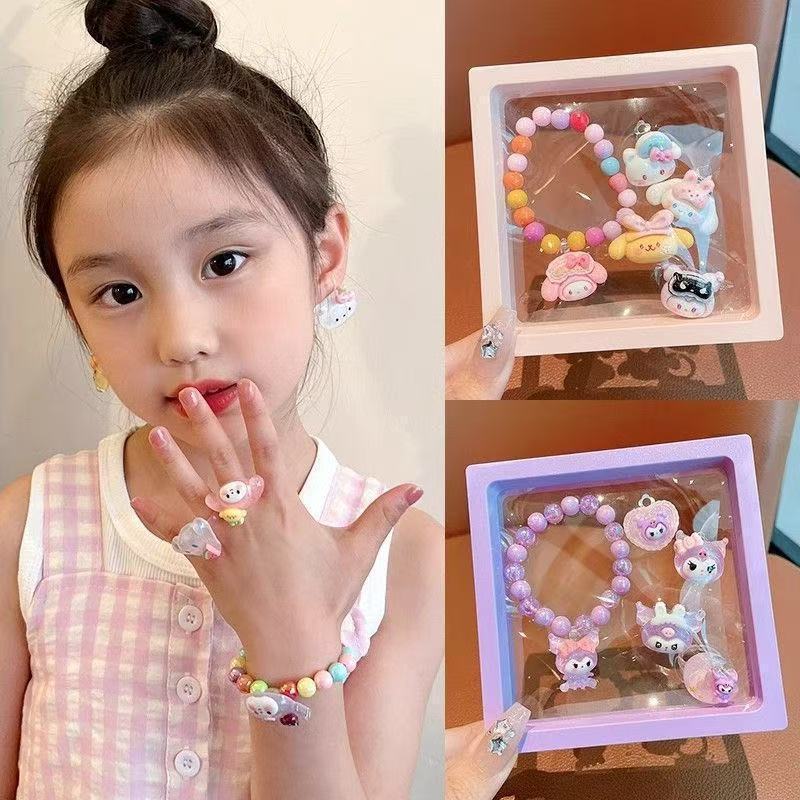 Set hộp vòng tay nhẫn bông tai bé 1250