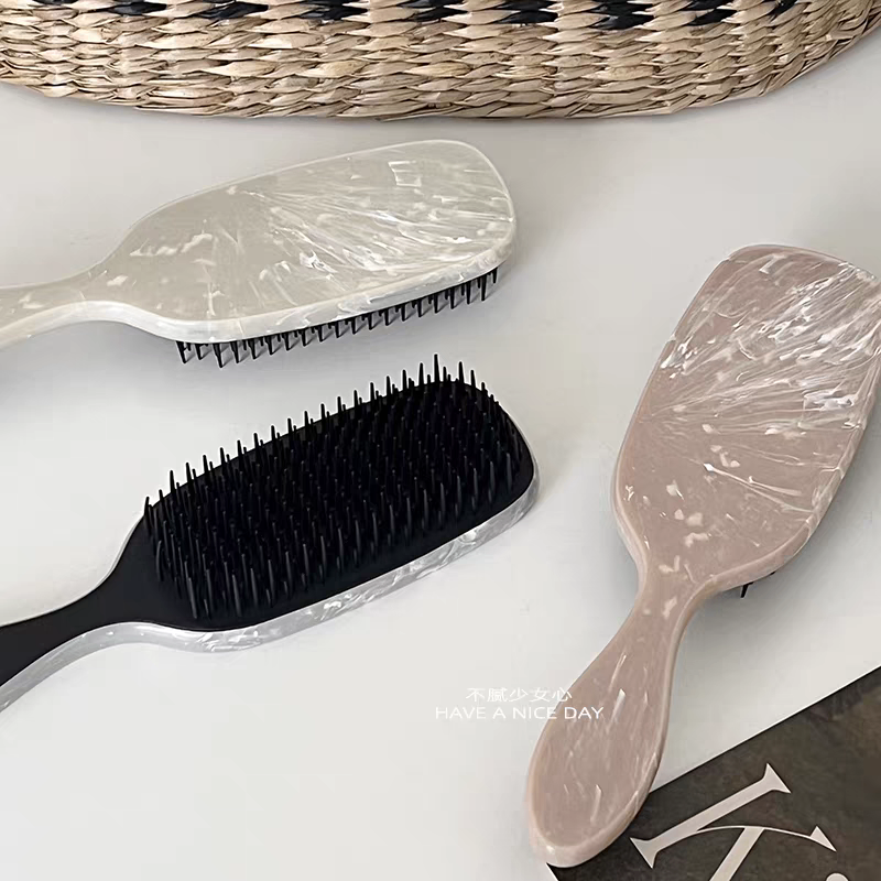Lược bàn chải vuông lớn nhũ 159