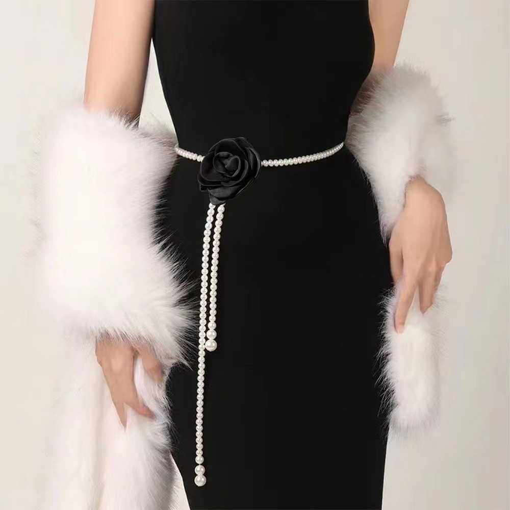 Belt ngọc trai hoa trà vải đen 412