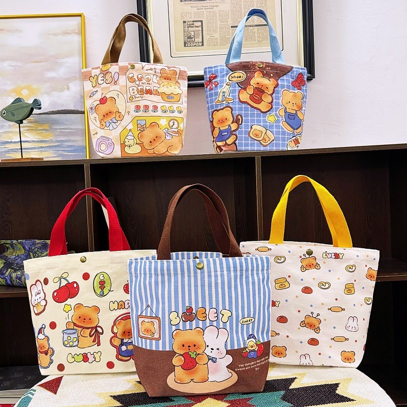 Túi size nhỏ cầm tay gấu bơ 101