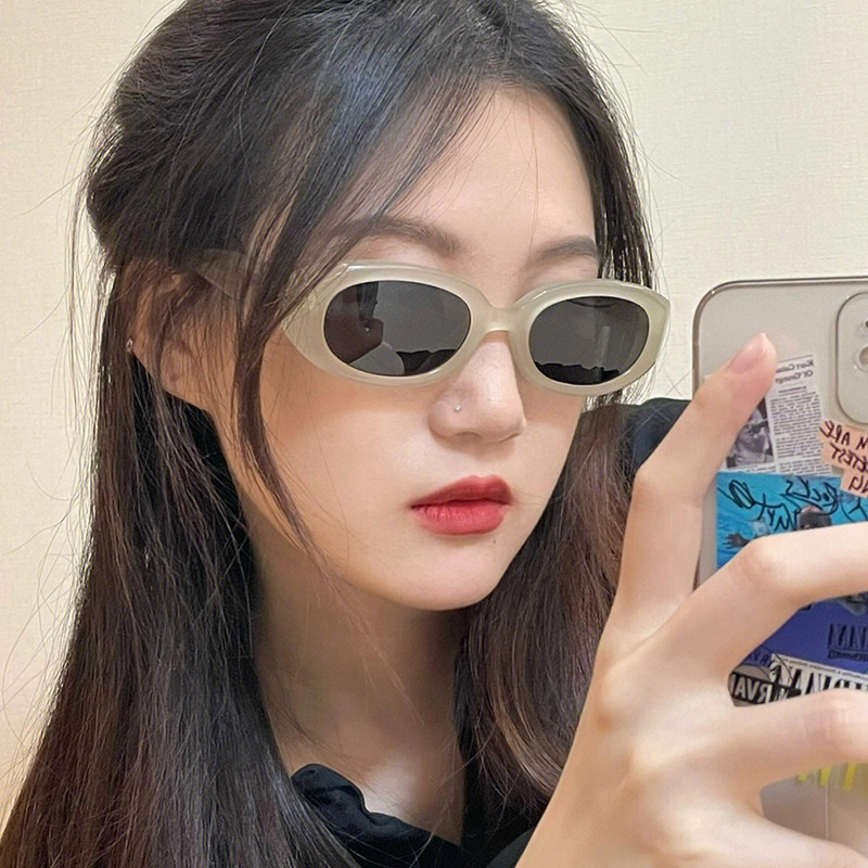 Mắt kính mát 3 gạch 026