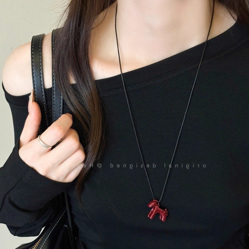Vòng cổ dài ngựa đỏ 208