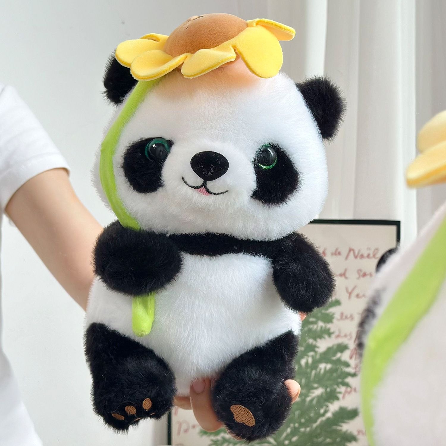 Gấu bông 22cm gấu trúc cầm hoa 1035