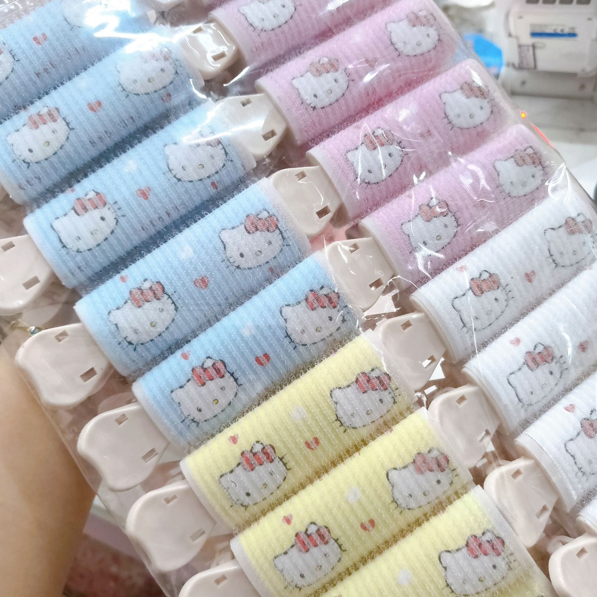 Lô kẹp phồng mái lớn in hình 087