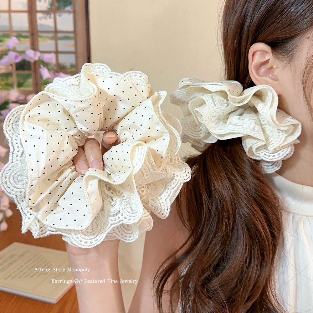 Cột scrunchies 4 lớp ren chấm bi 4898