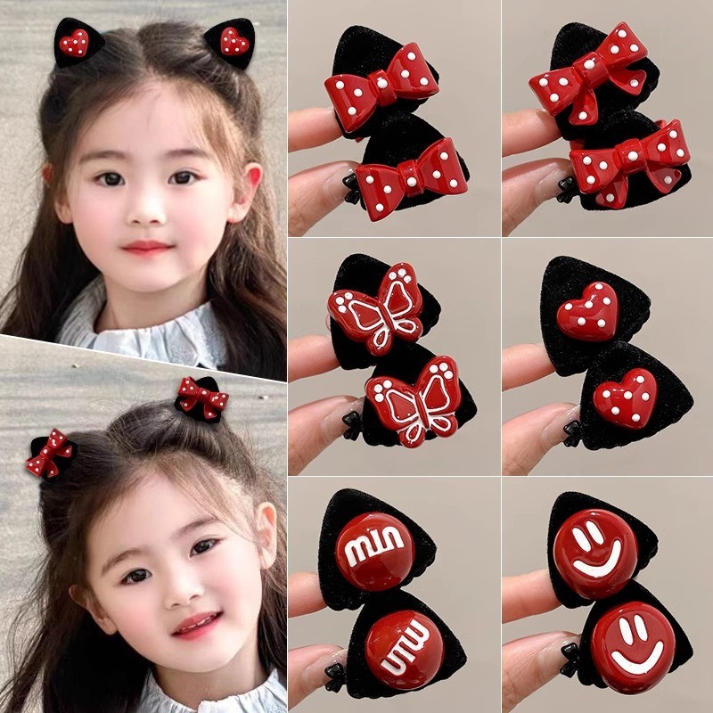 Set 2 gắp tam giác nhung charm đỏ 4907