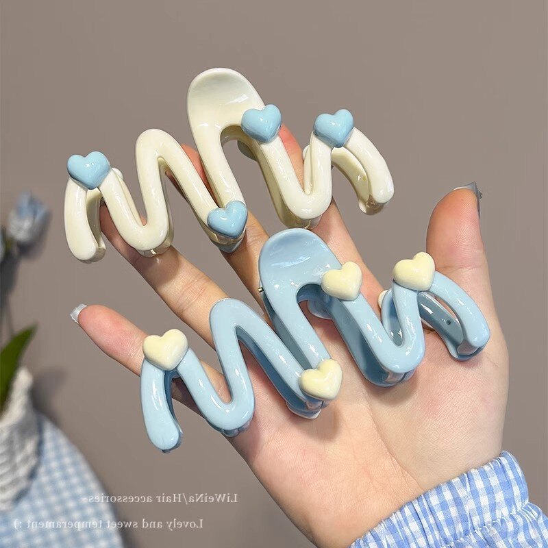 Gắp nhựa sóng charm tim 4927