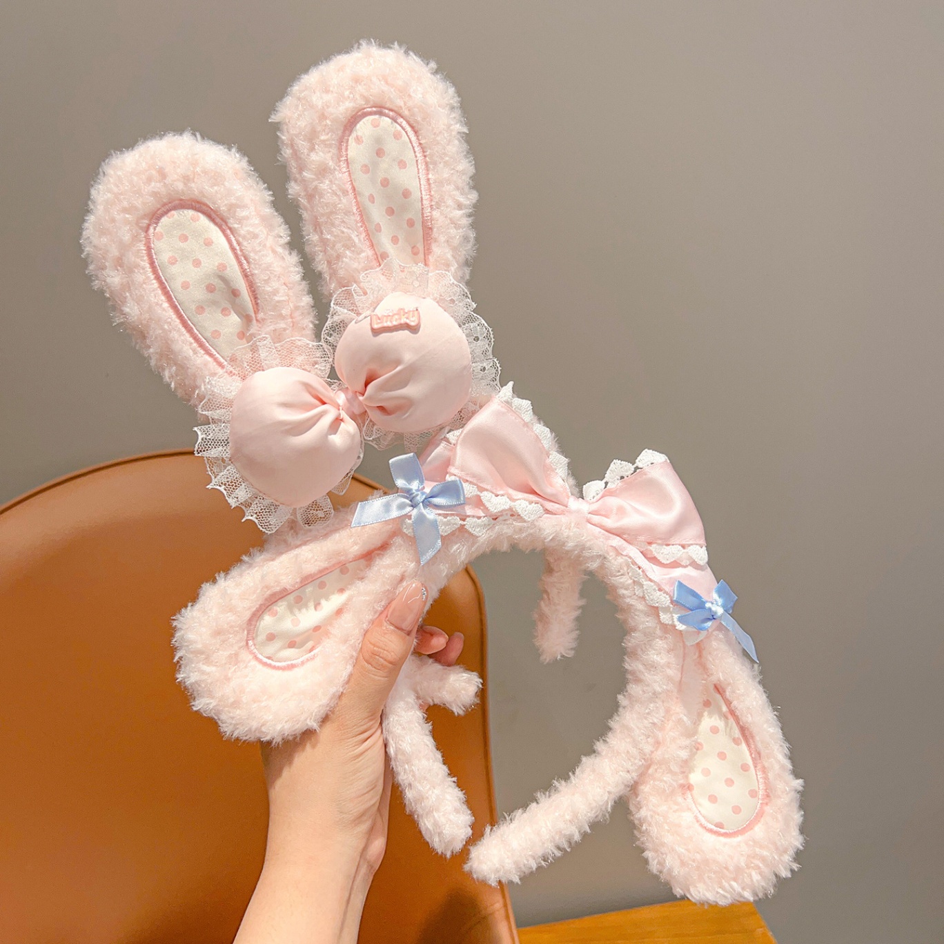 Cài bông thỏ ren lolita 1611