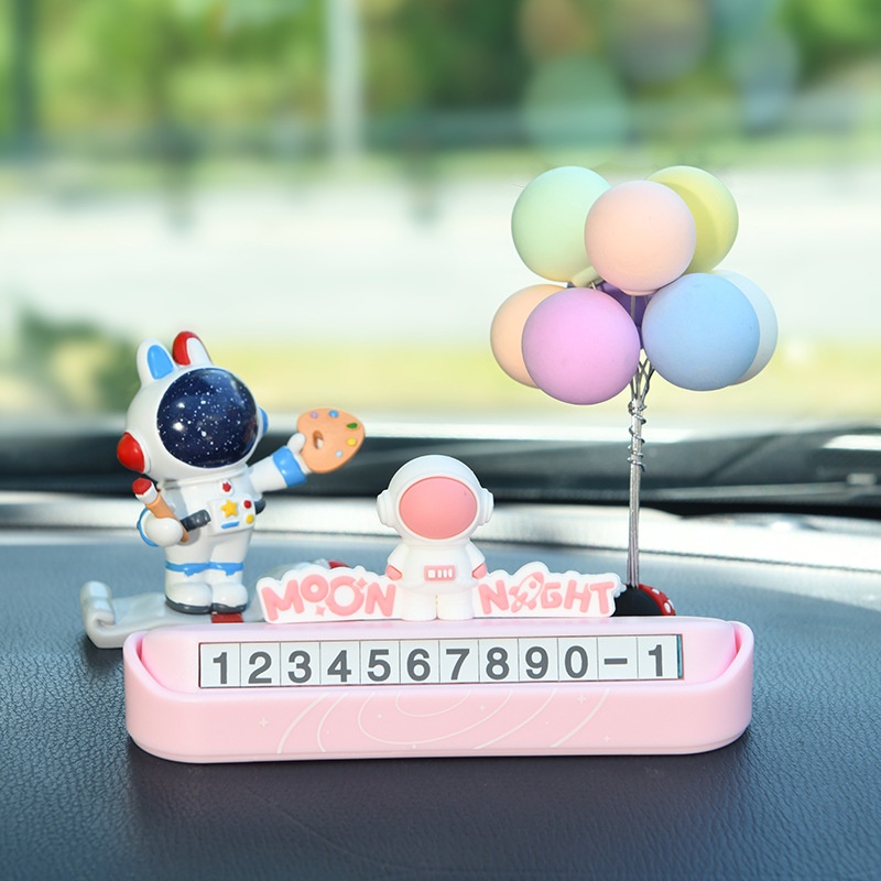 Mô hình phi hành gia cute để bảng số điện thoại xe hơi 692 có bóng bay