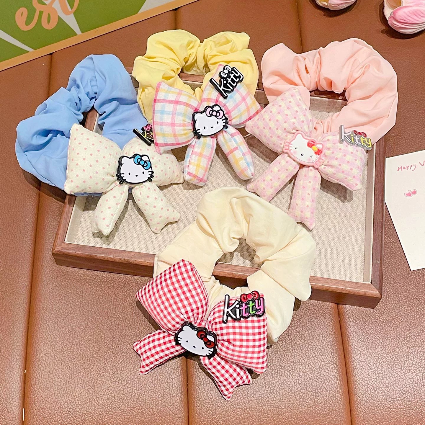 Cột scrunchies nơ phồng hello kitty 5071