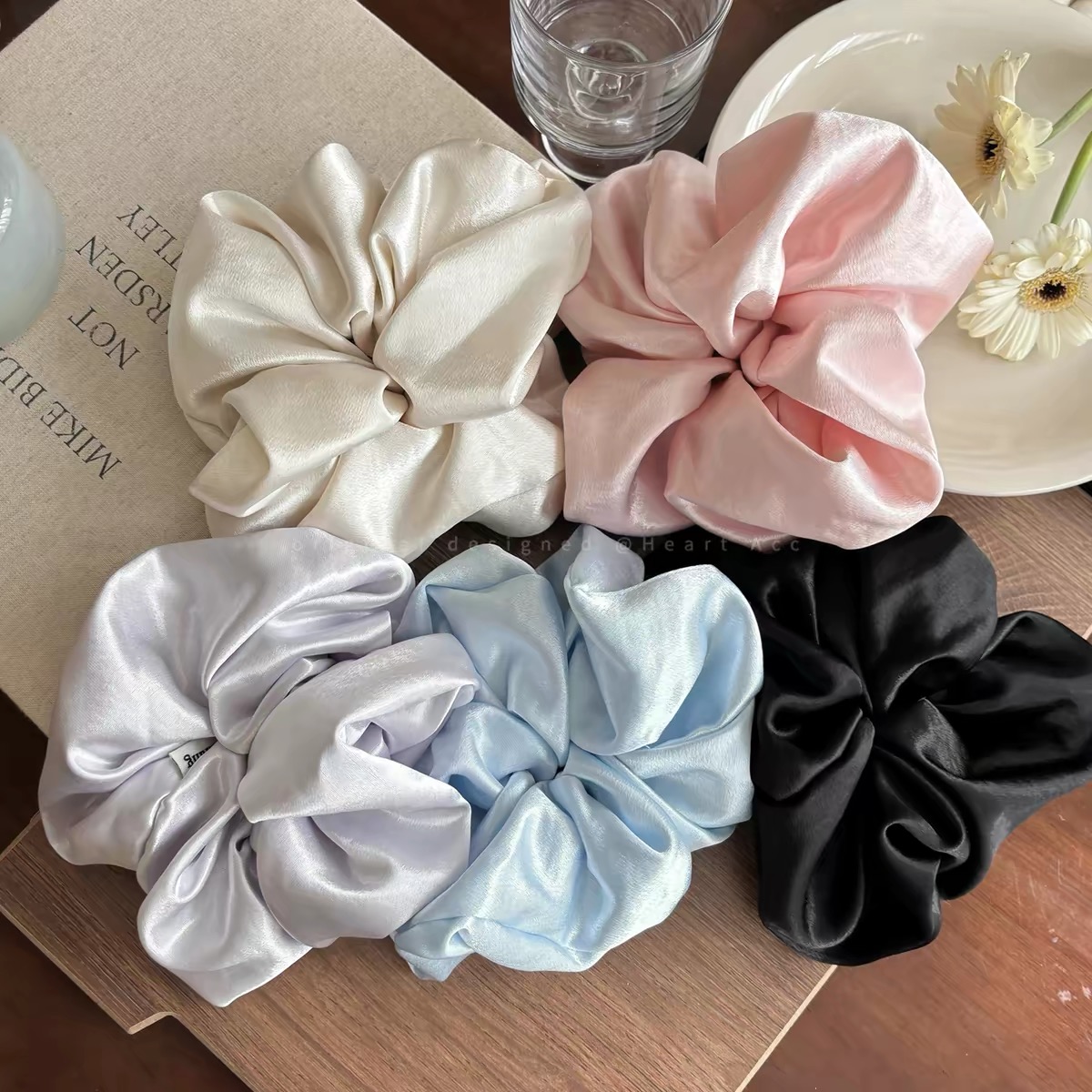 Scrunchies trơn Khổng Lồ 062