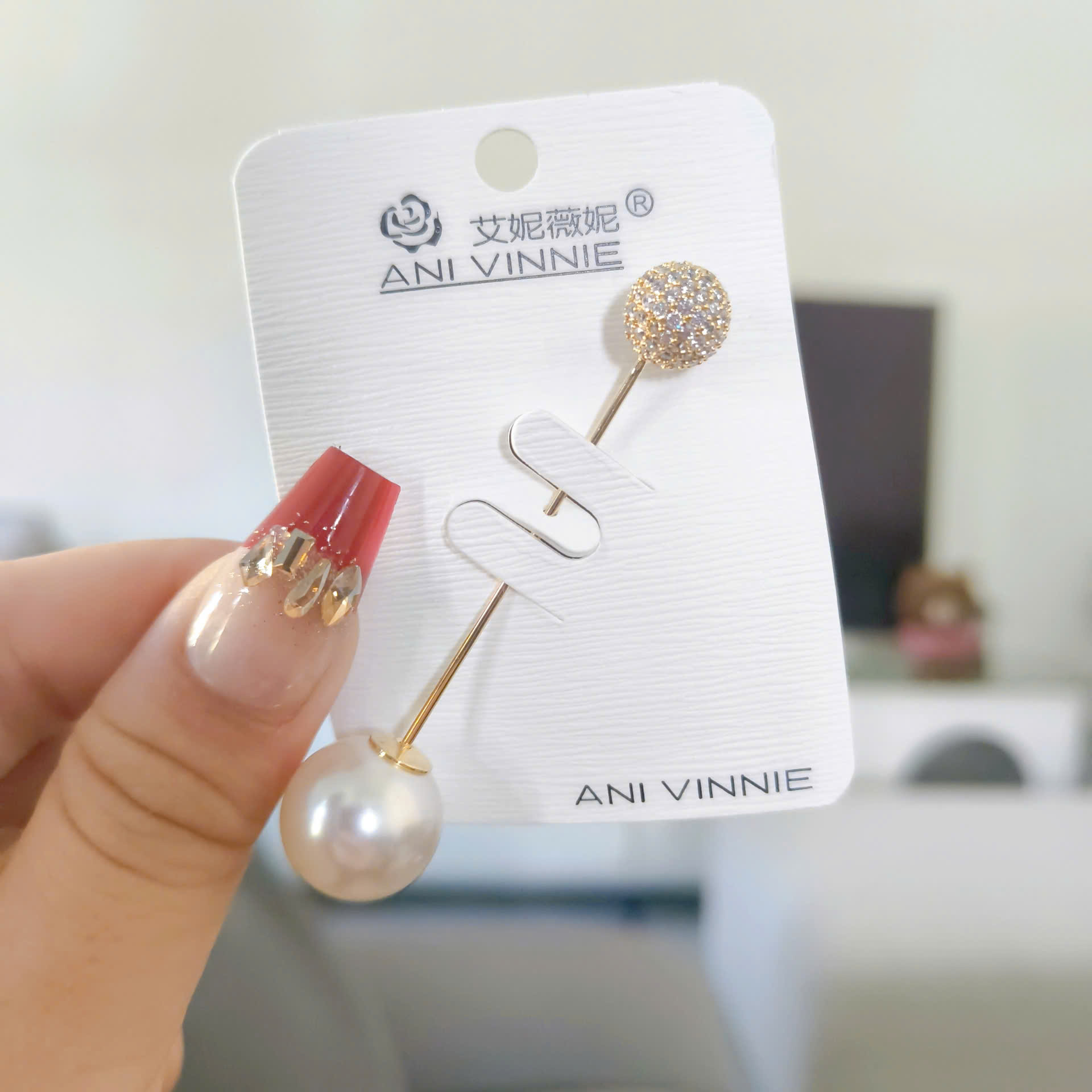 Ghim trâm cài áo đá đá ngọc 692