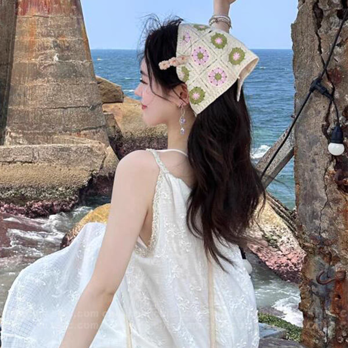 Khăn bandana đan thêu hoa xanh hồng 1762