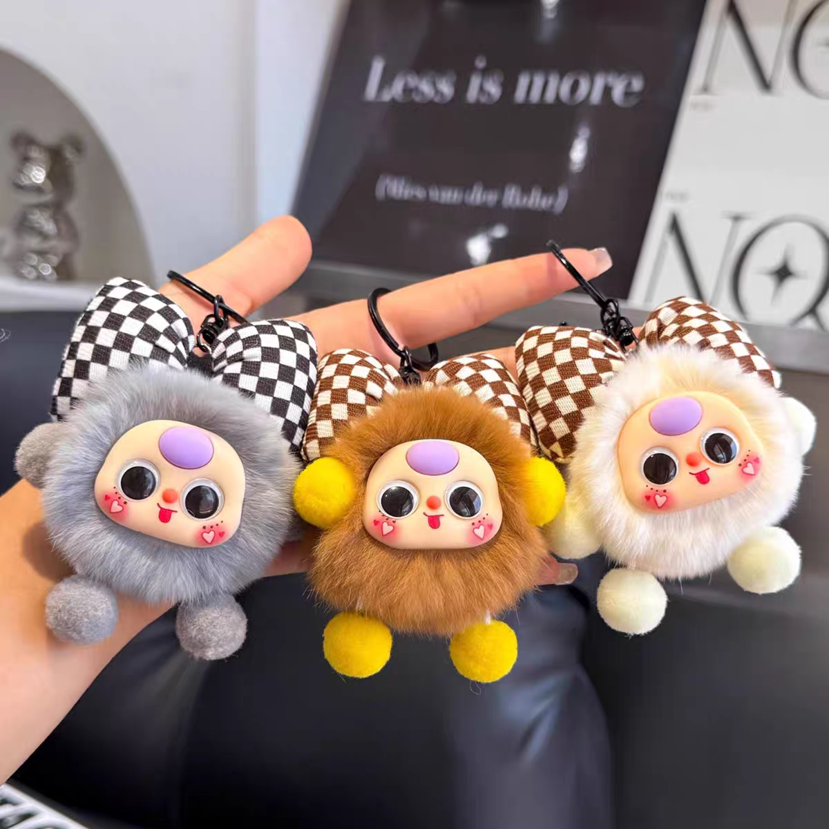 Móc khoá bông cục lông 1018