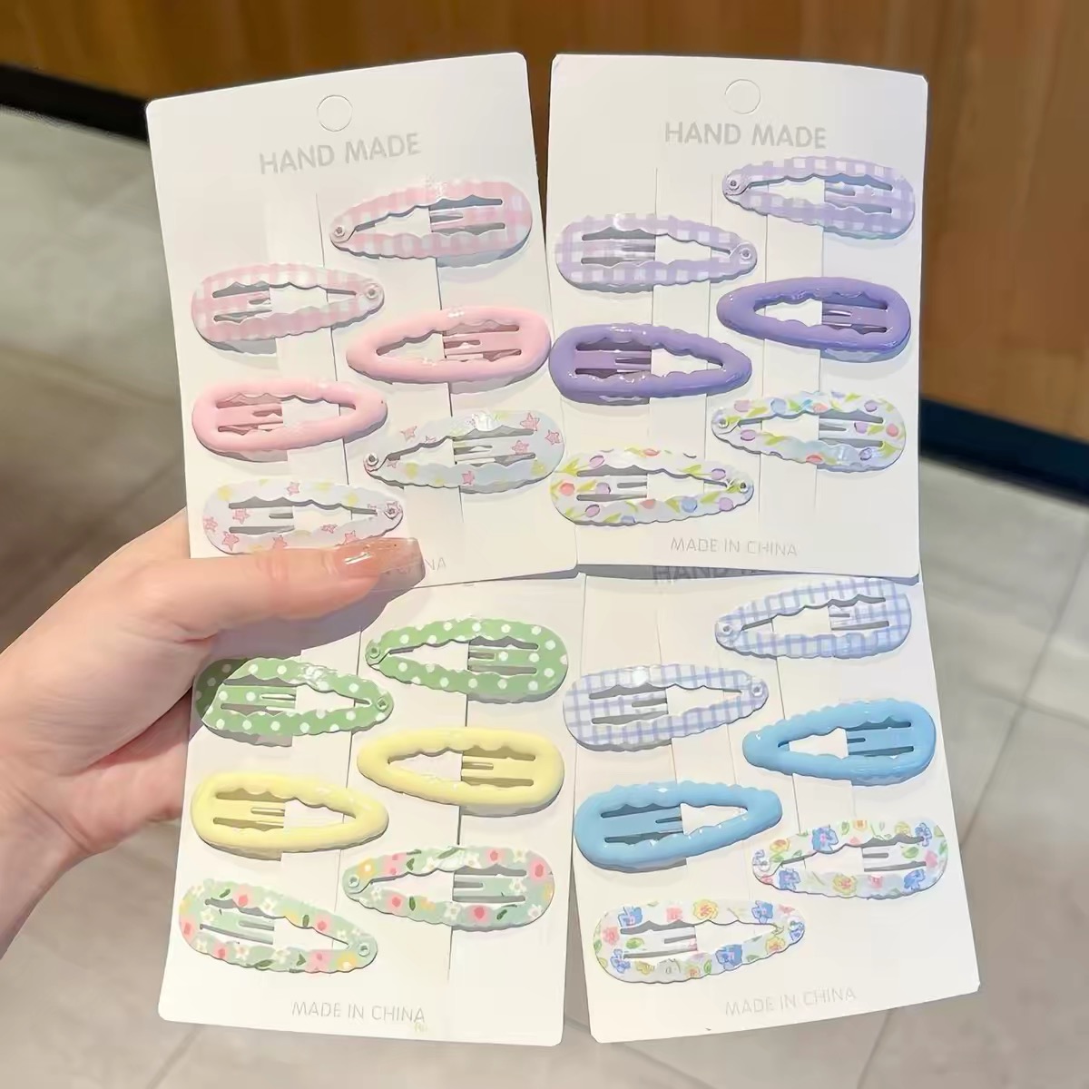 Set 4 kẹp tách gn sóng hoa 1983