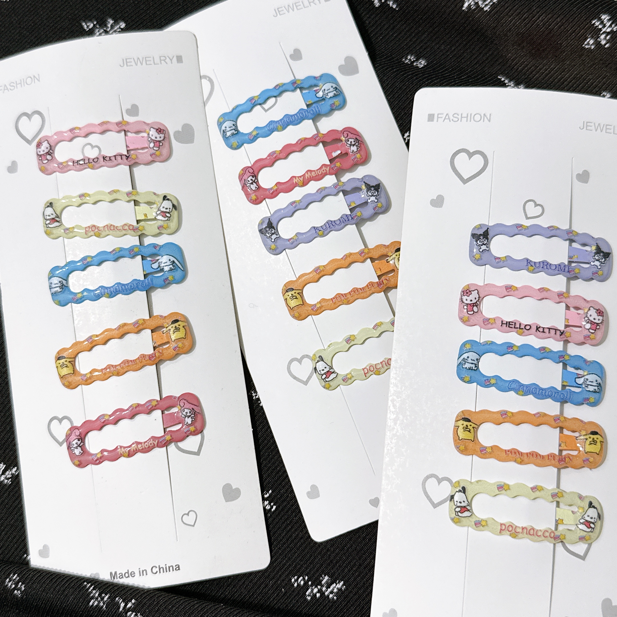 Set 5 kẹp tách chữ nhật sóng sanrio 1957