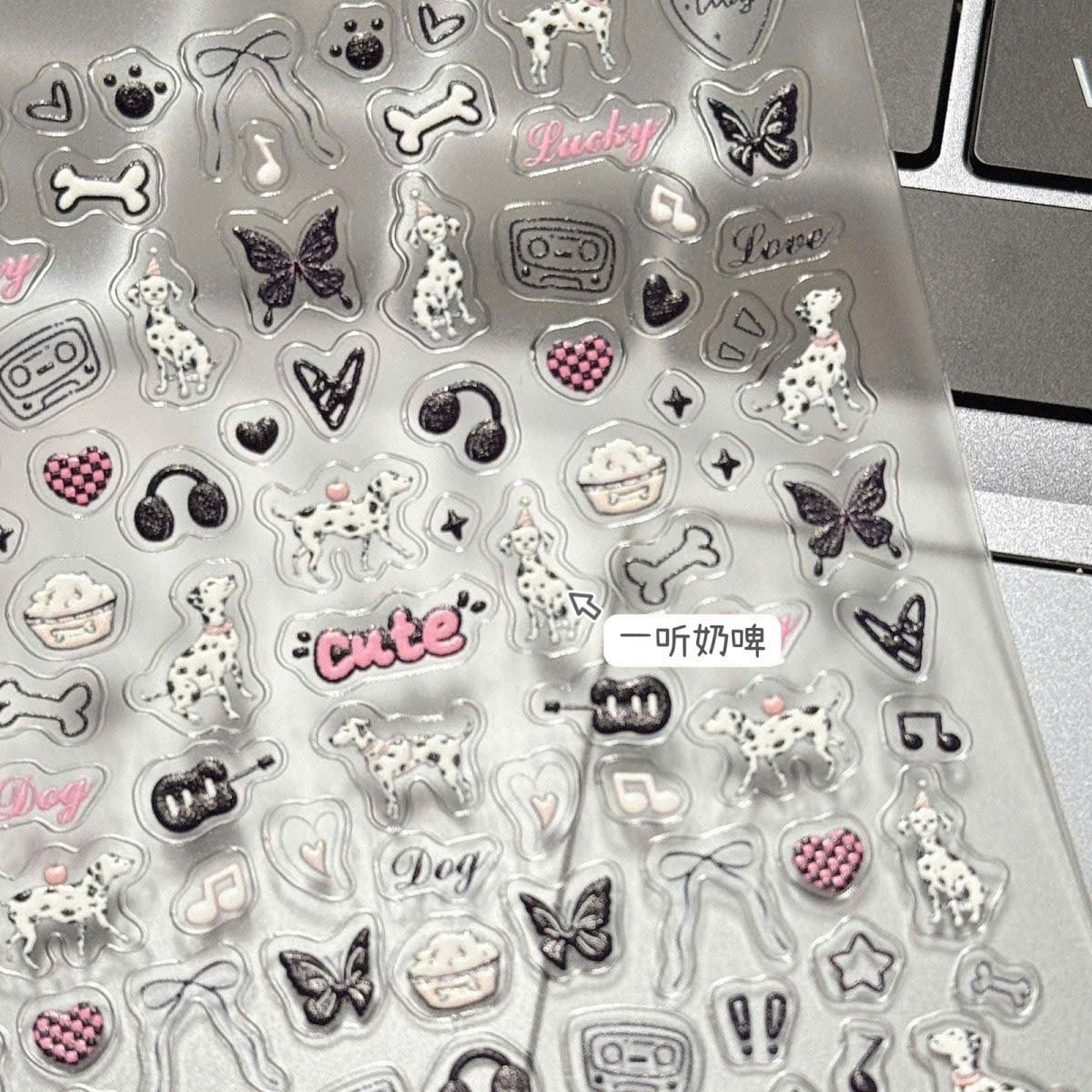 Sticker dán móng bướm trắng đen 1866