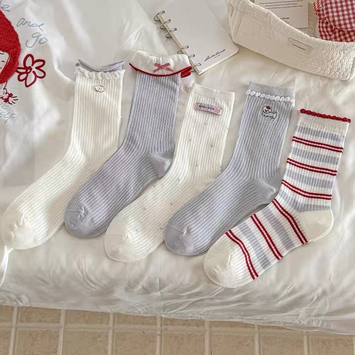 Tất cao cổ cổ bèo xanh thêu nơ đỏ 1713