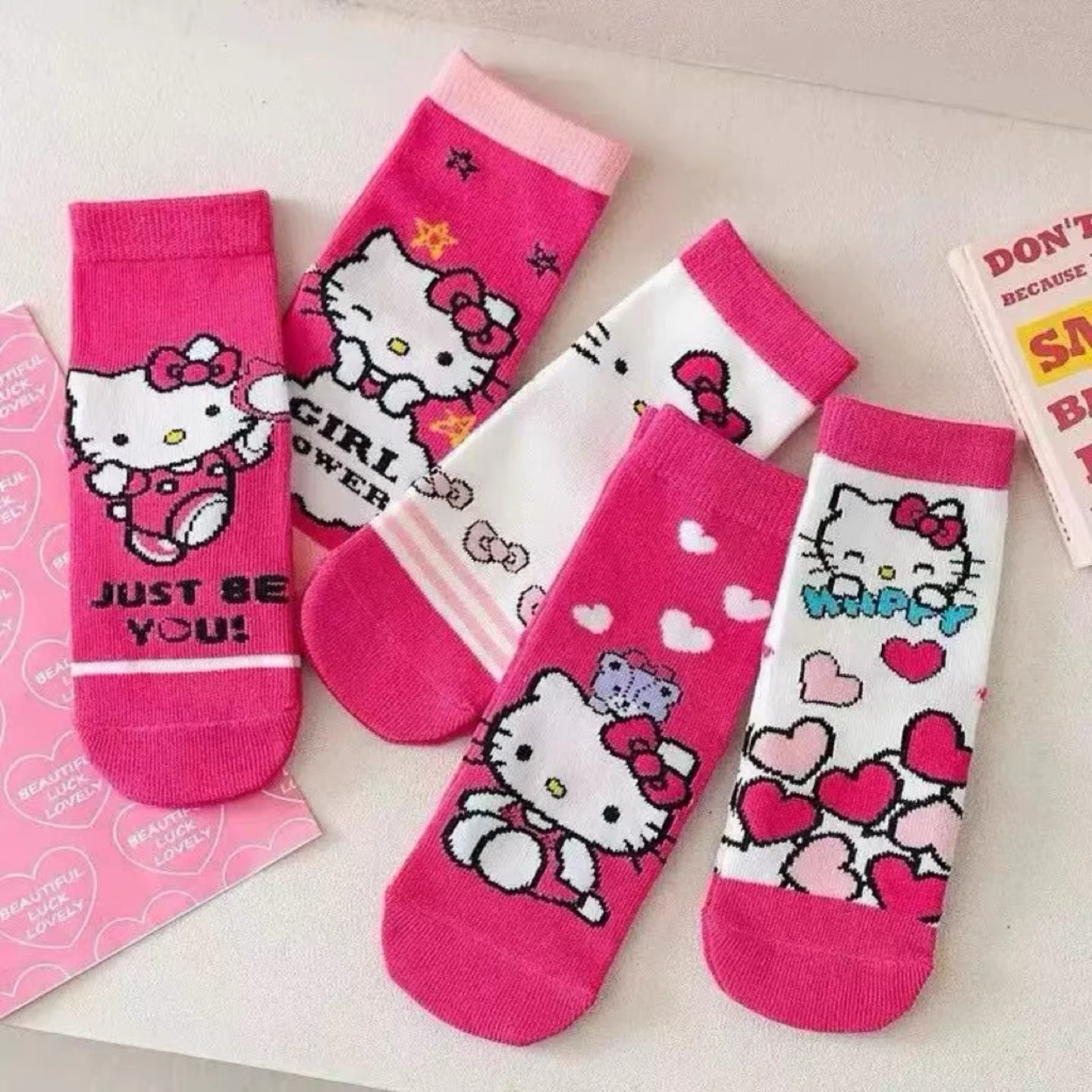 Tất cho bé hello kitty 1948