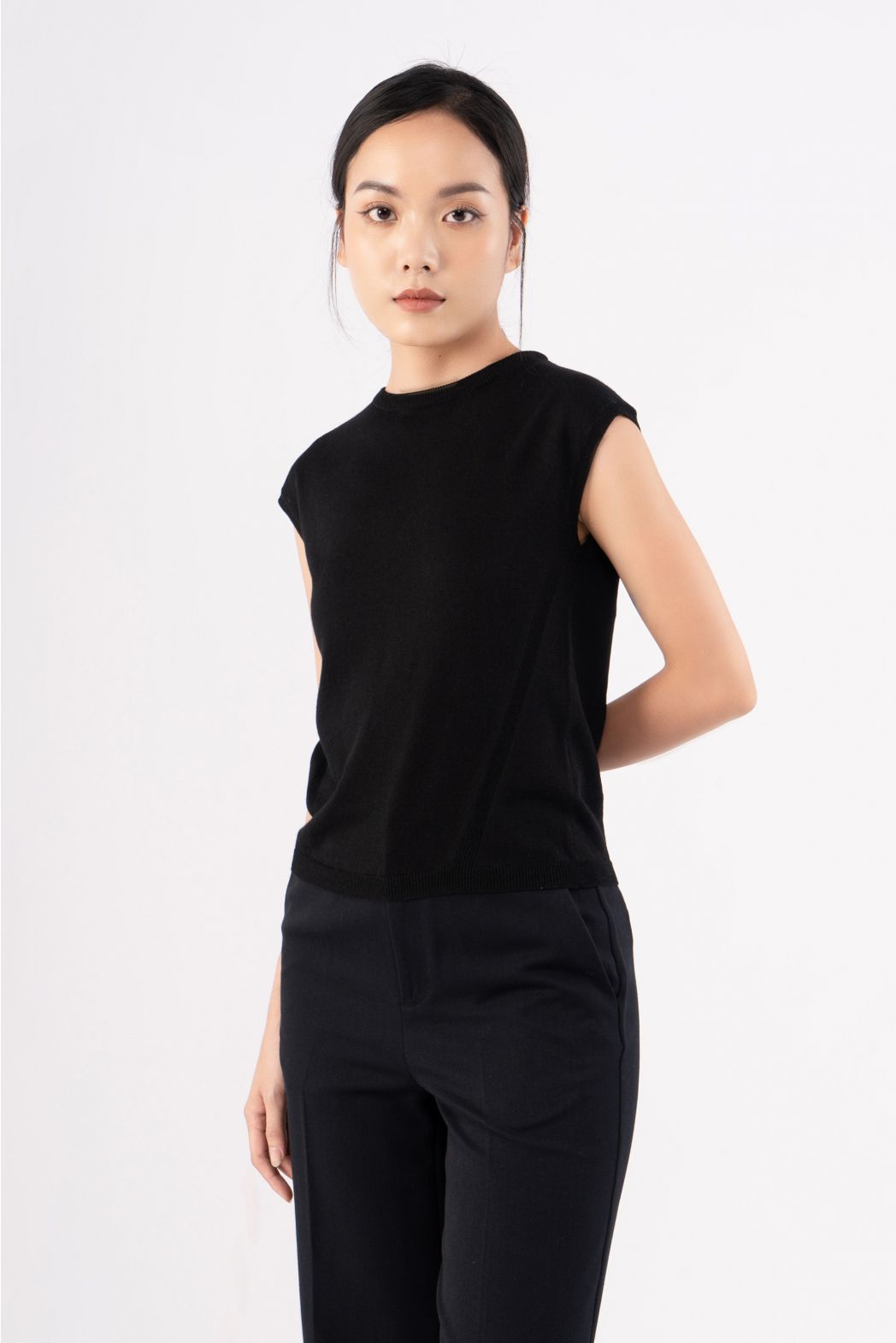ÁO CARDIGAN DỆT TRƠN. REGULAR