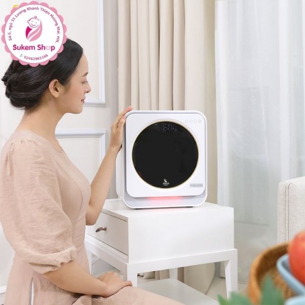 Máy tiệt trùng sấy khô tia UVC và bảo quản bình sữa Moazbebe MB 025