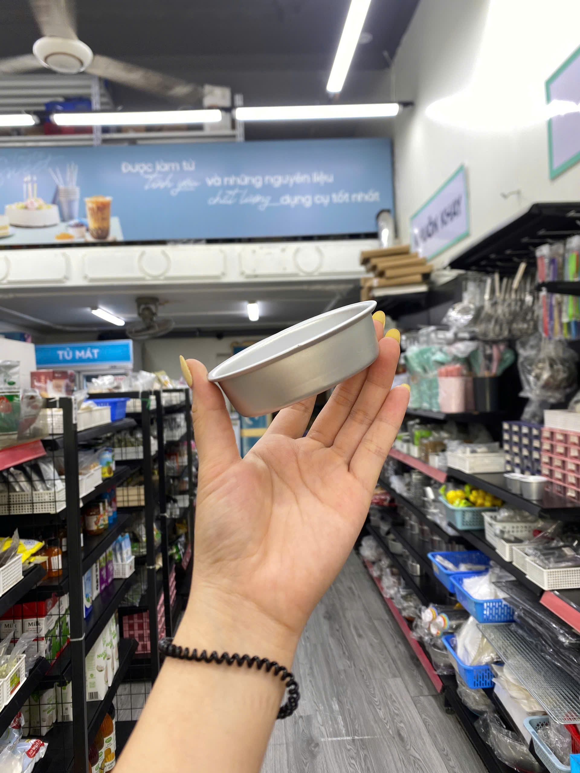 Đế bánh gato vuông trắng size 4'' (15.6*15.6)