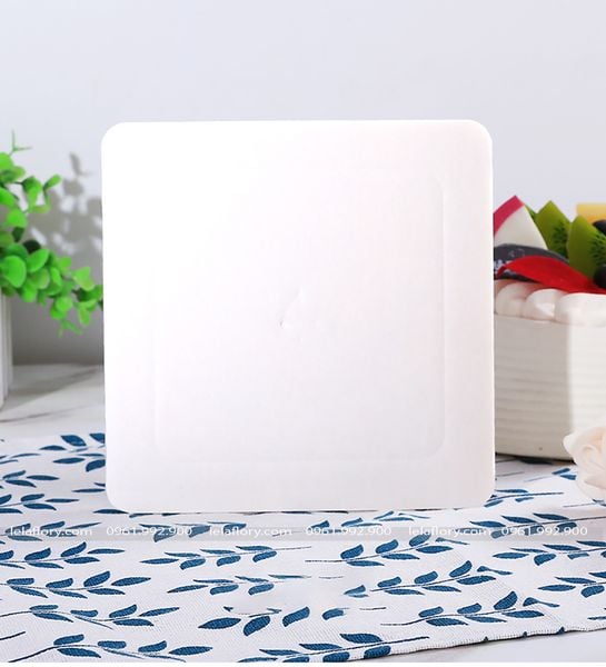 Đế bánh gato vuông trắng size 4'' (15.6*15.6)