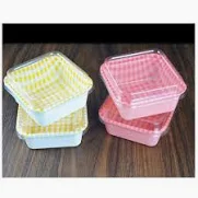 Hộp nhựa vuông caro Size nhỏ 11.8*6.5cm - VÀNG - set 50c
