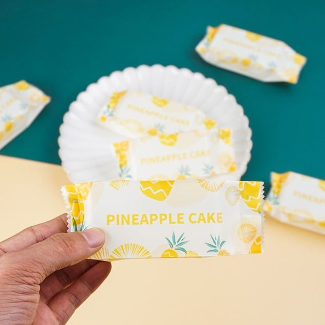 Túi bánh dứa 4.5*13.5+2.5 Pineapple cake vàng - set 97-100c