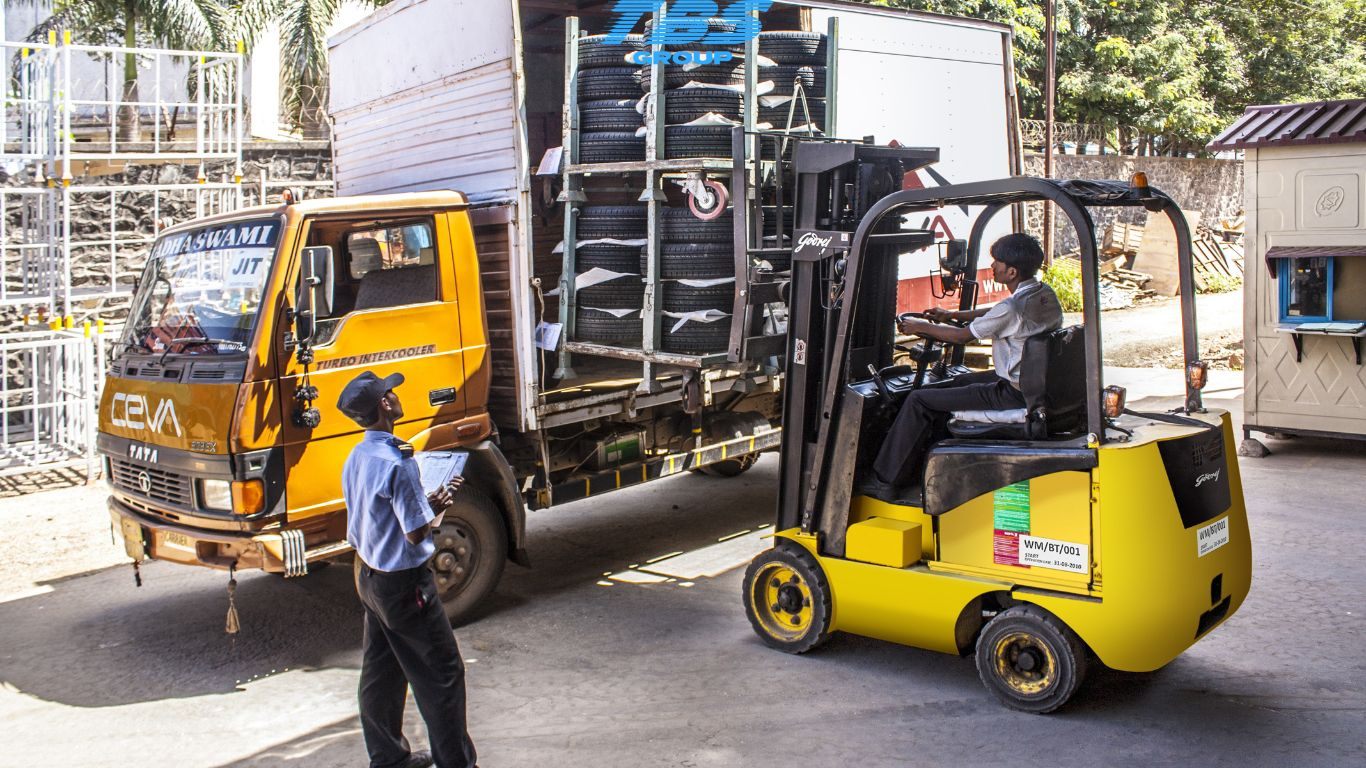 Các loại hàng hóa thông dụng vận chuyển đường sắt về Việt Nam