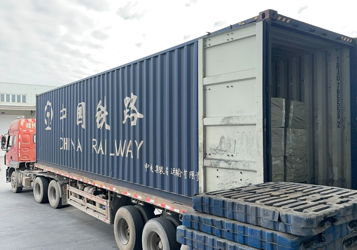 Hàng ghép container Trung Việt