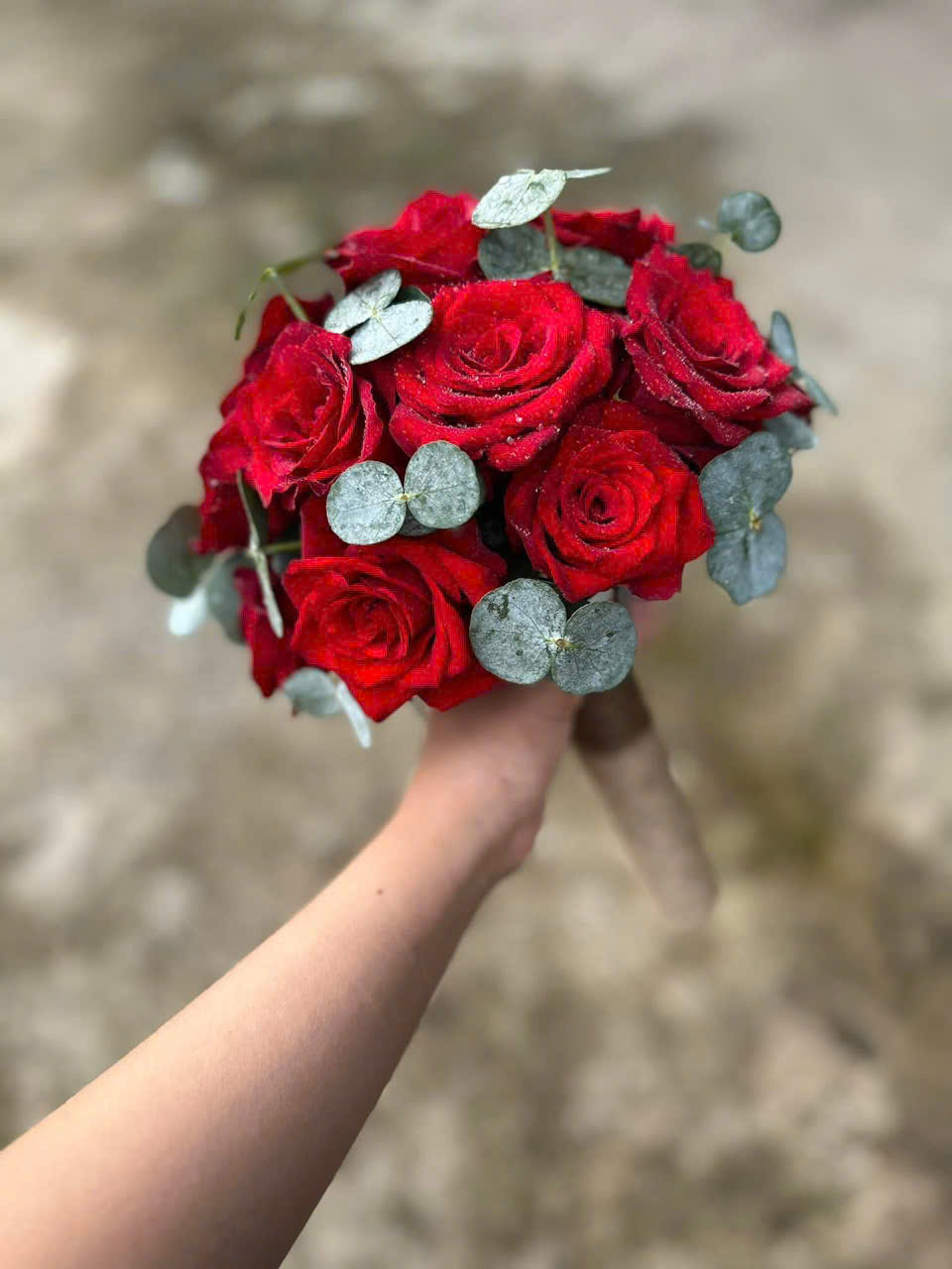 Hoa cầm tay cô dâu B006