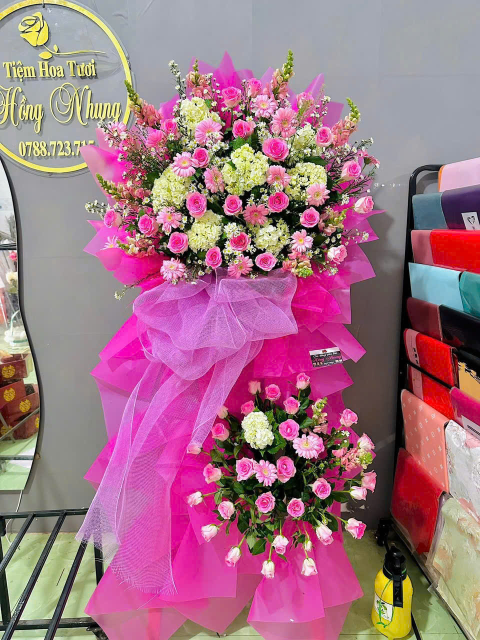 Kệ hoa chúc mừng D020