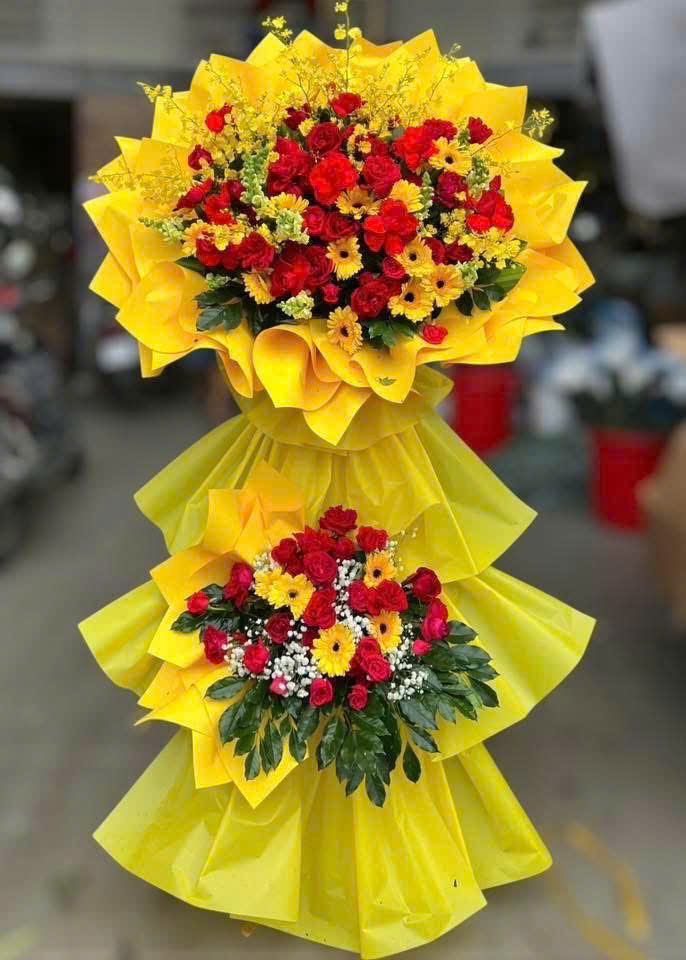 Kệ hoa chúc mừng D030