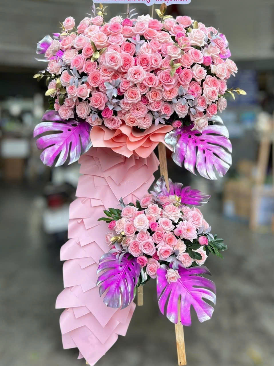 Kệ hoa chúc mừng D034