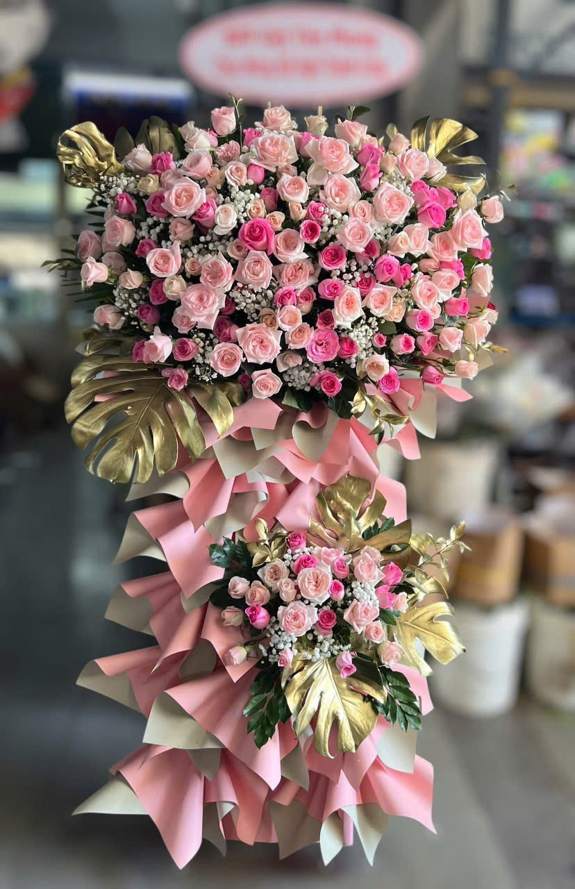 Kệ hoa chúc mừng D047